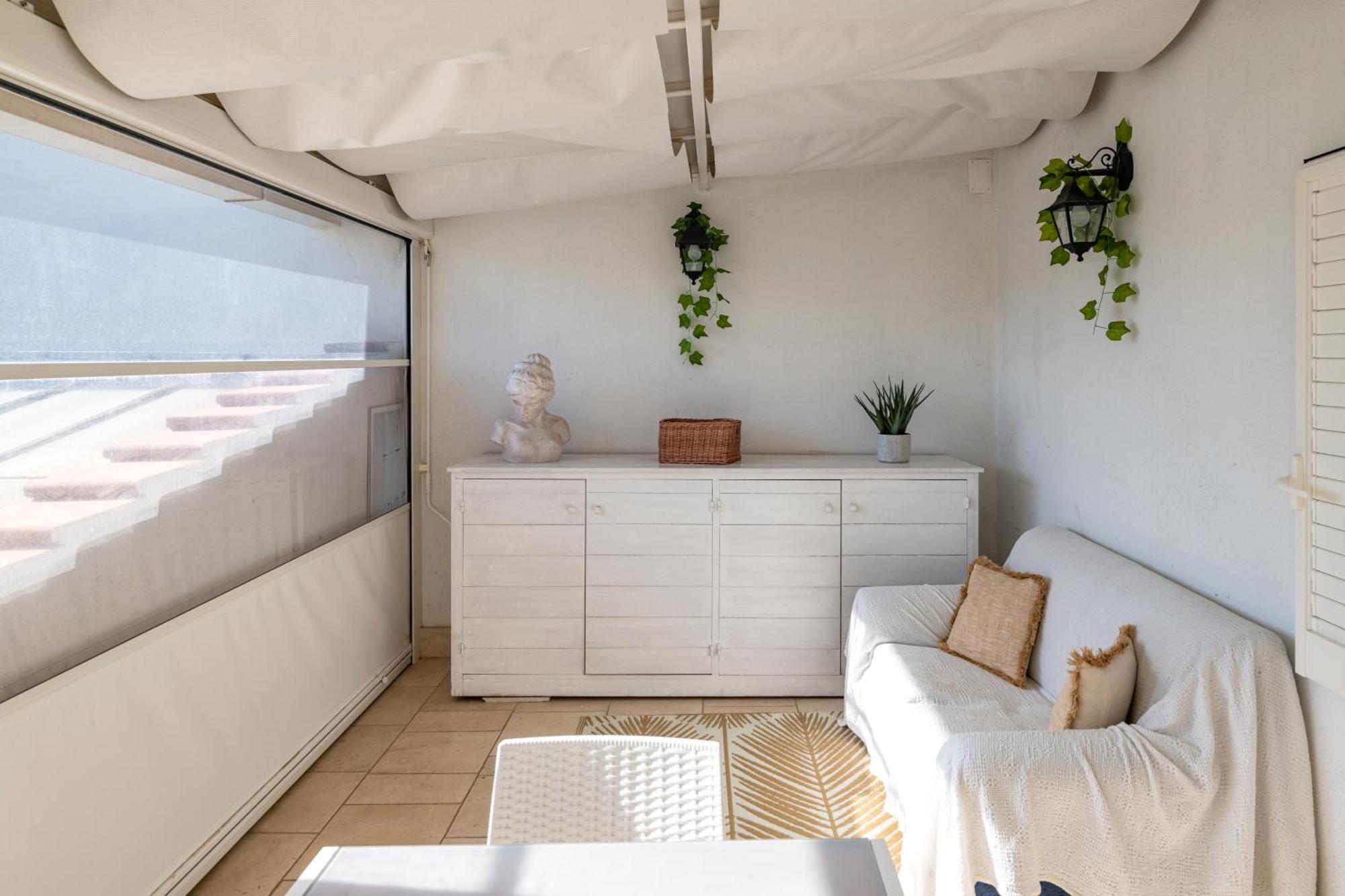 150Mq Rooftop Paradise - Spacious Private Terrace Bari Bagian luar foto
